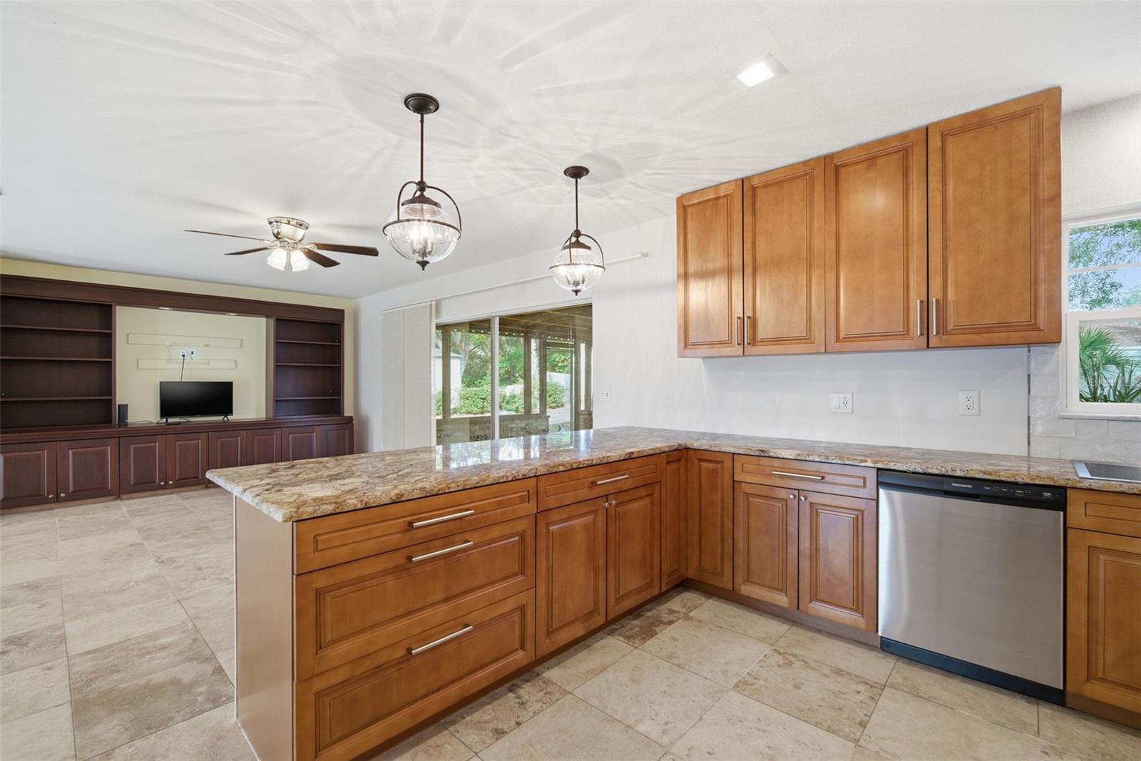 Image 51 of 90 For 606 Sylvan Drive