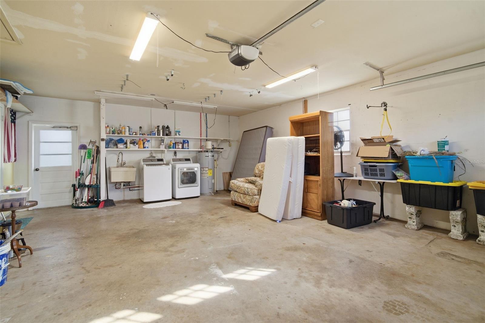 Image 57 of 90 For 606 Sylvan Drive