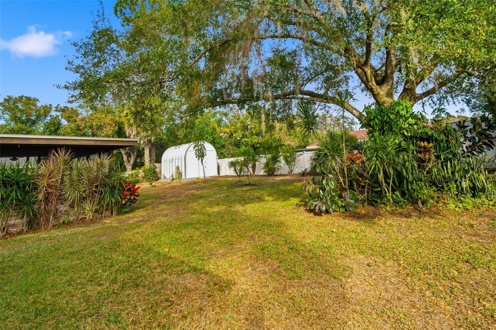 Image 59 of 90 For 606 Sylvan Drive