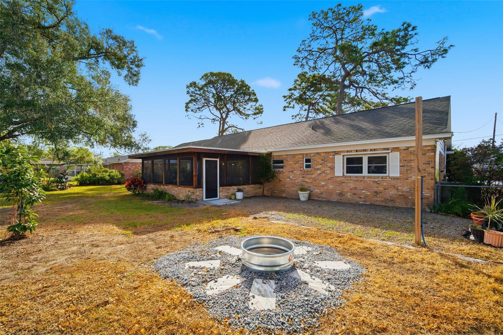 Image 65 of 90 For 606 Sylvan Drive