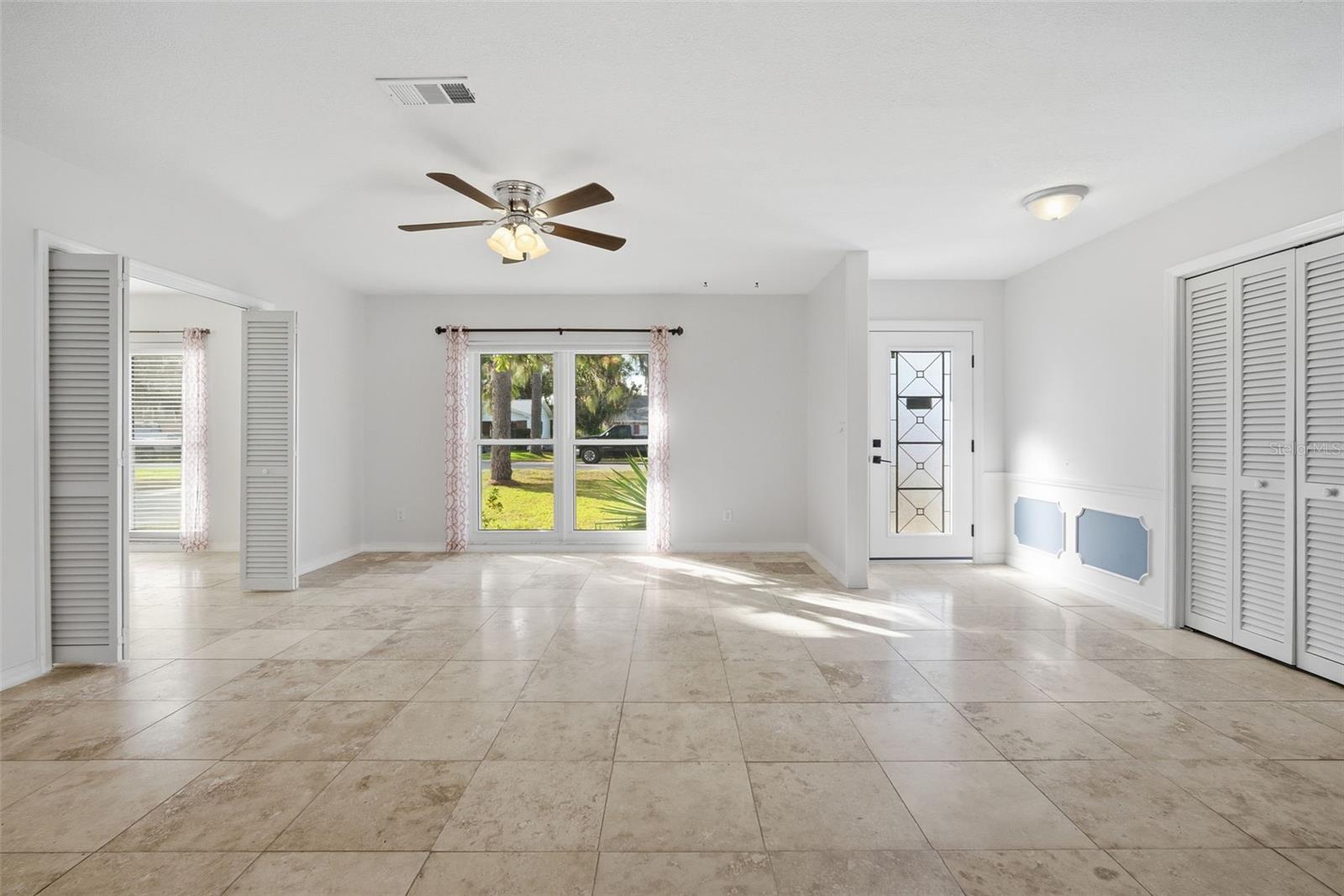 Image 8 of 90 For 606 Sylvan Drive