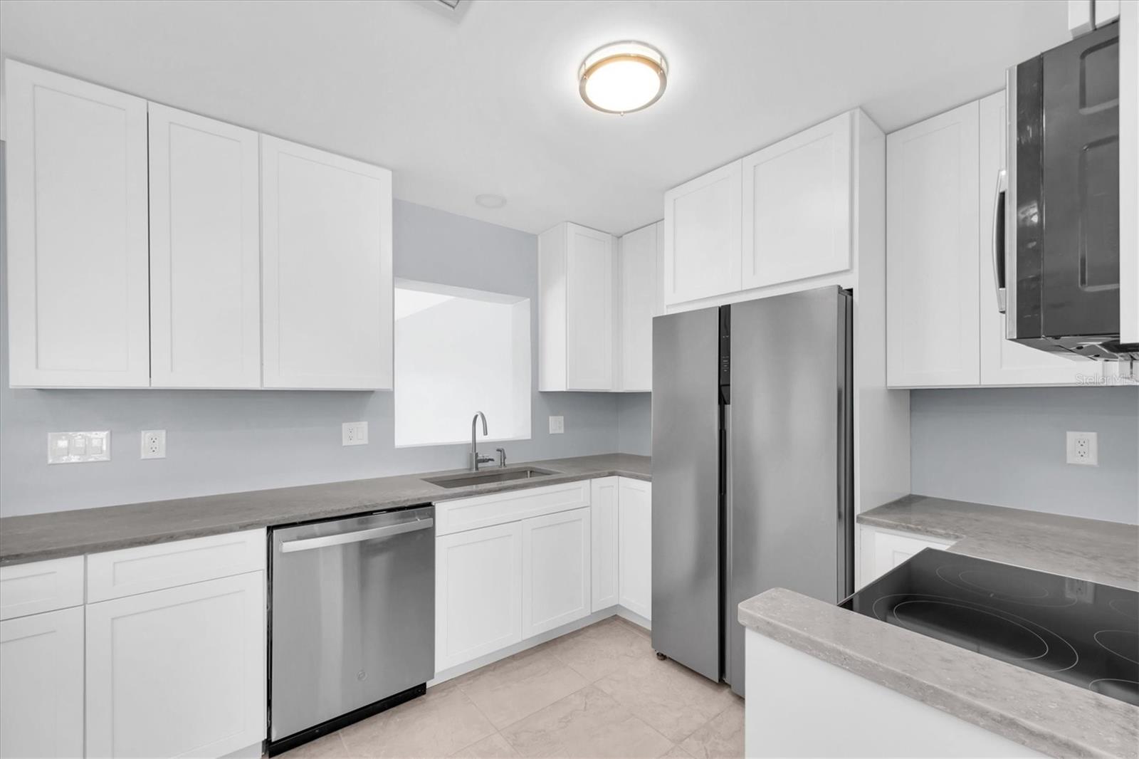 Image 14 of 47 For 9020 Gulf Boulevard