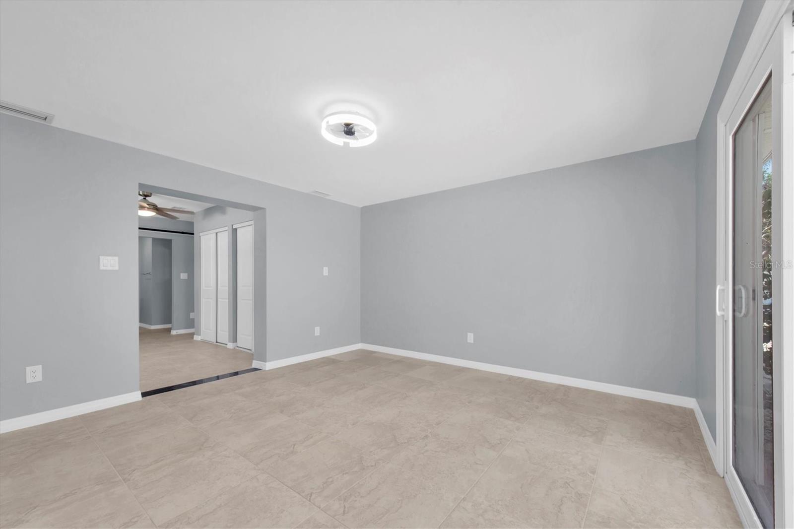 Image 18 of 47 For 9020 Gulf Boulevard