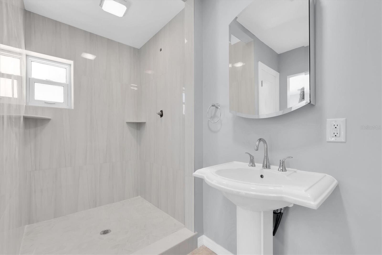 Image 22 of 47 For 9020 Gulf Boulevard