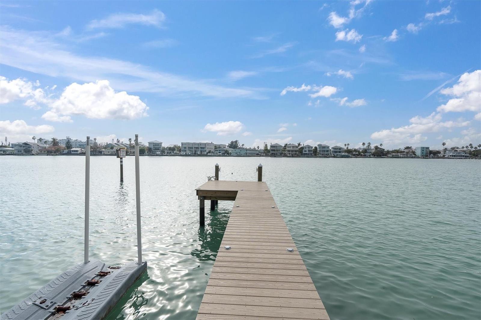 Image 35 of 47 For 9020 Gulf Boulevard