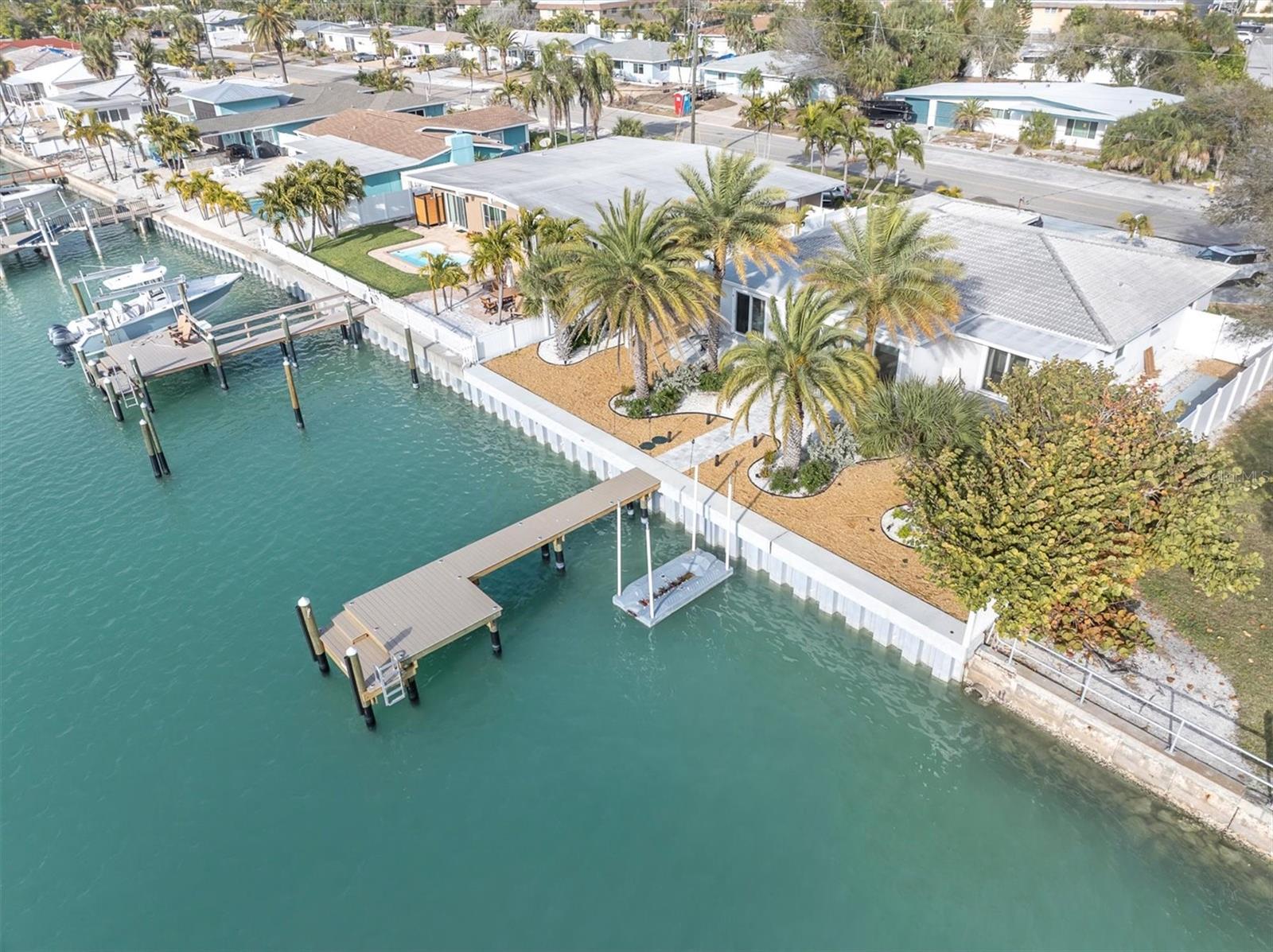 Image 41 of 47 For 9020 Gulf Boulevard