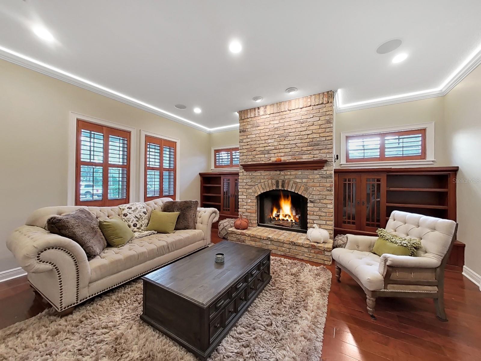 Image 10 of 49 For 4313 Granada Street