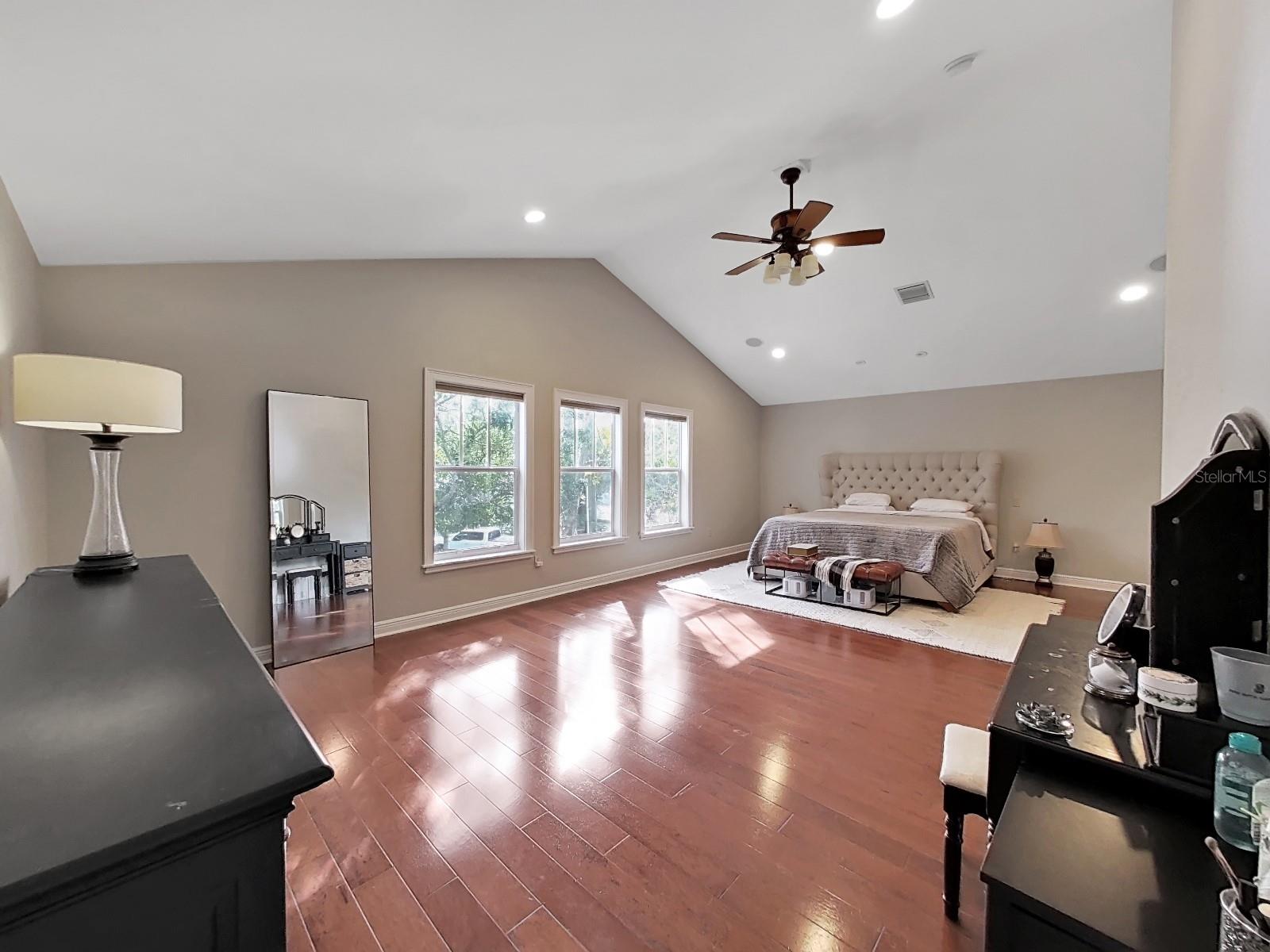 Image 23 of 49 For 4313 Granada Street