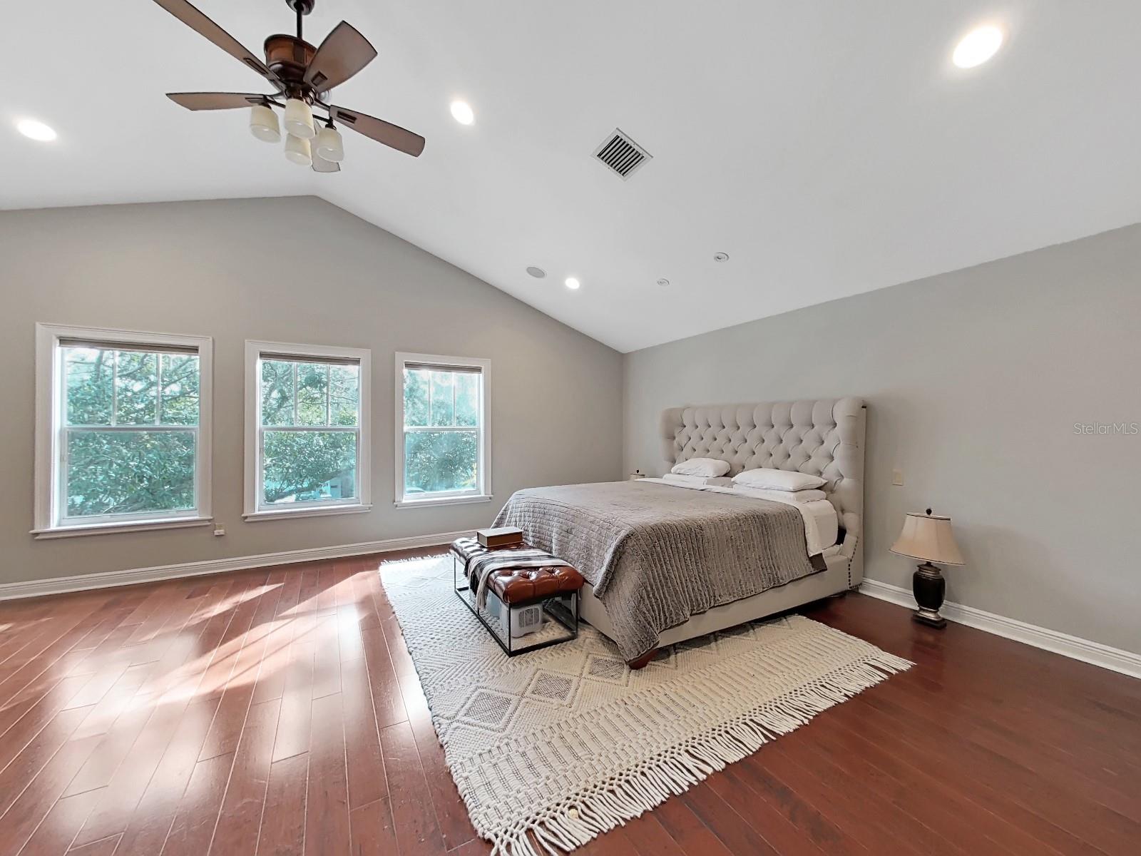 Image 33 of 49 For 4313 Granada Street