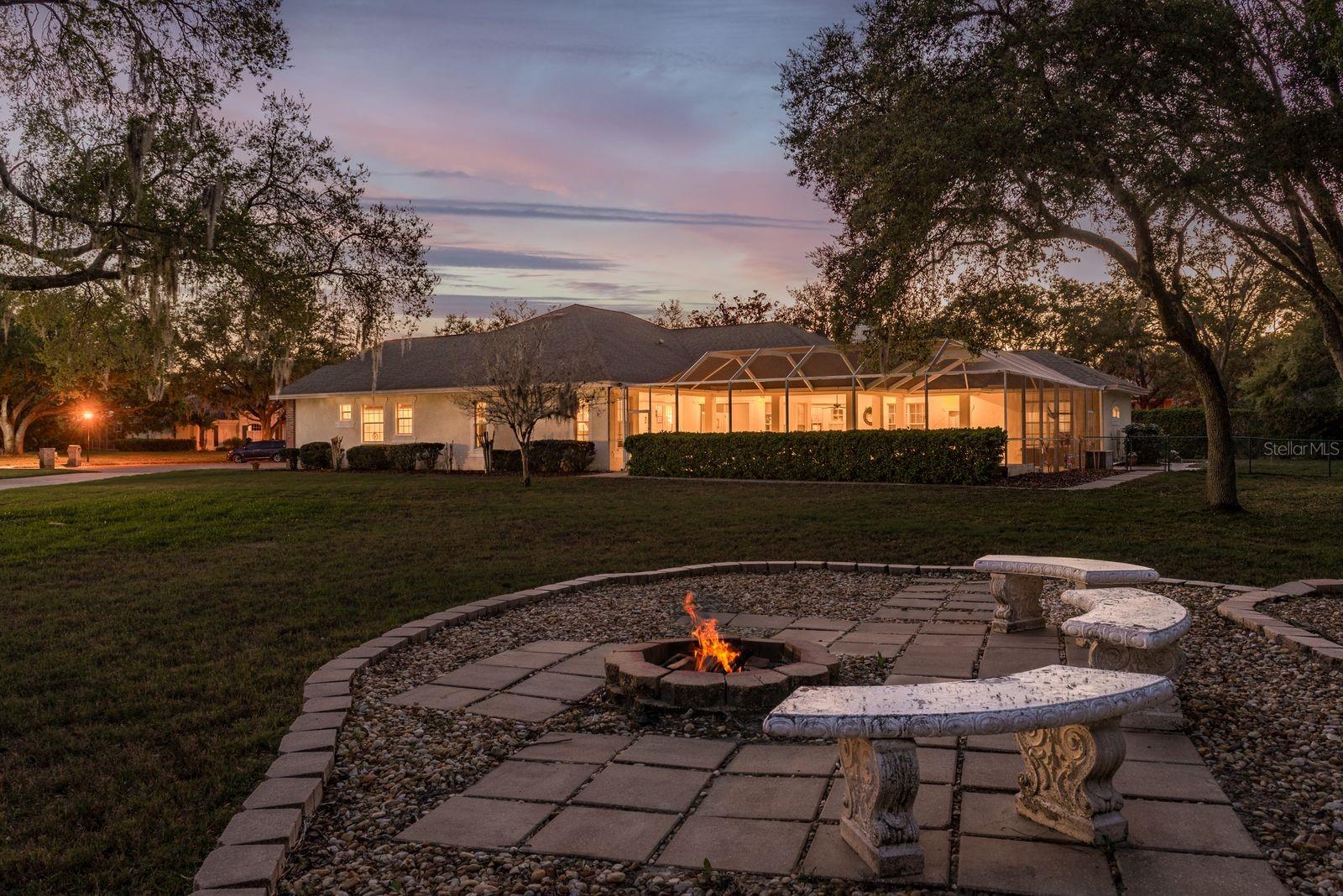 Image 72 of 93 For 6207 Claire De Lune Court