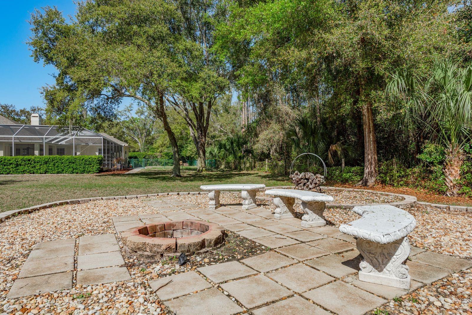 Image 74 of 93 For 6207 Claire De Lune Court