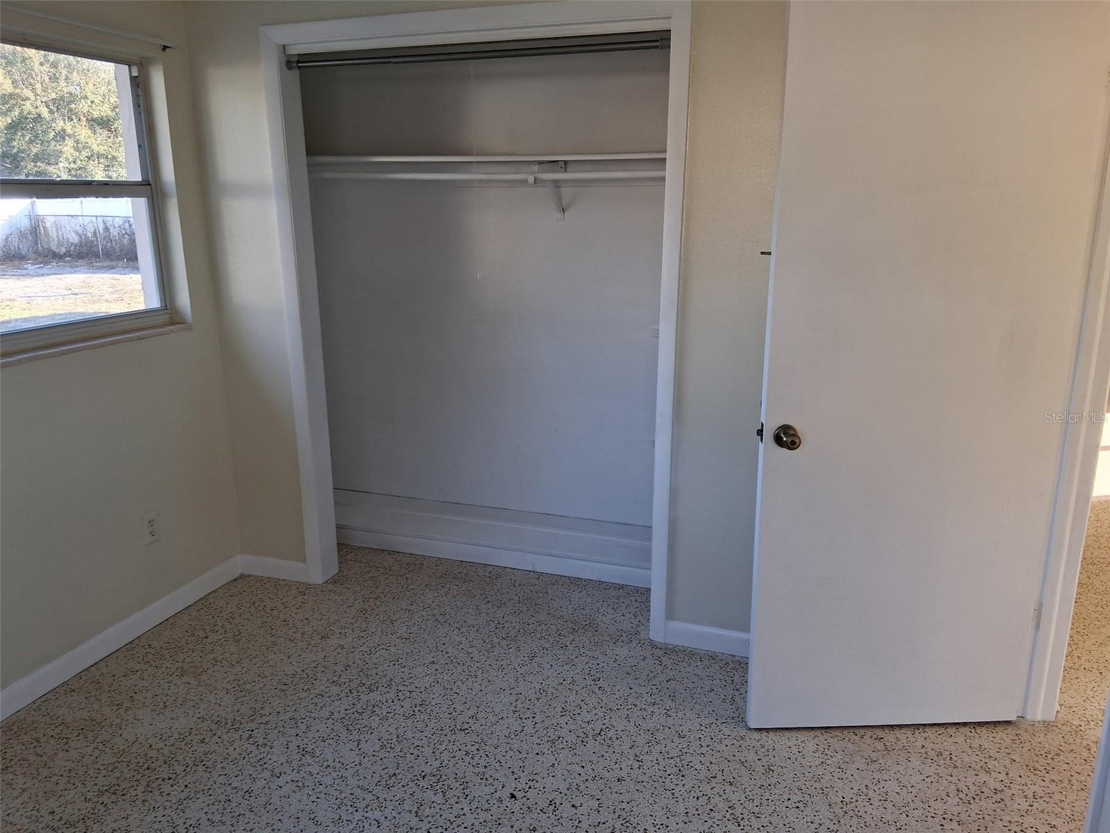 Image 3 of 10 For 10713 Mcintosh Road