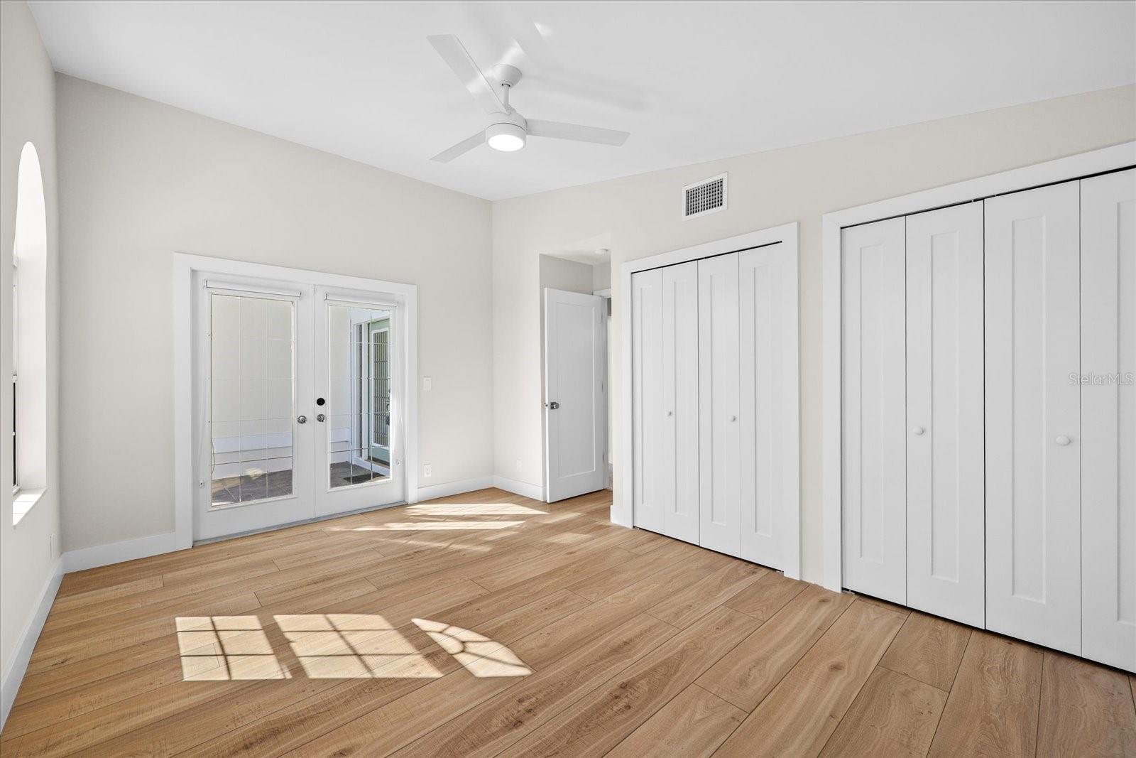 Listing photo id 49 for 24 Dolphin Drive