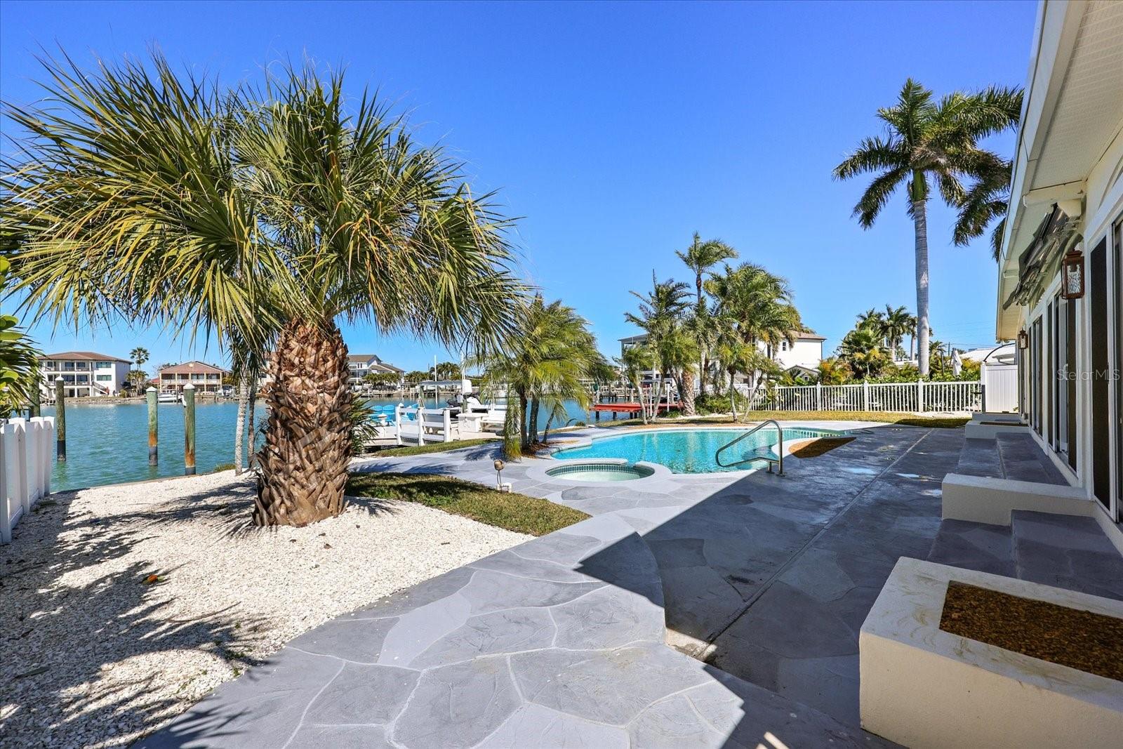 Listing photo id 59 for 24 Dolphin Drive