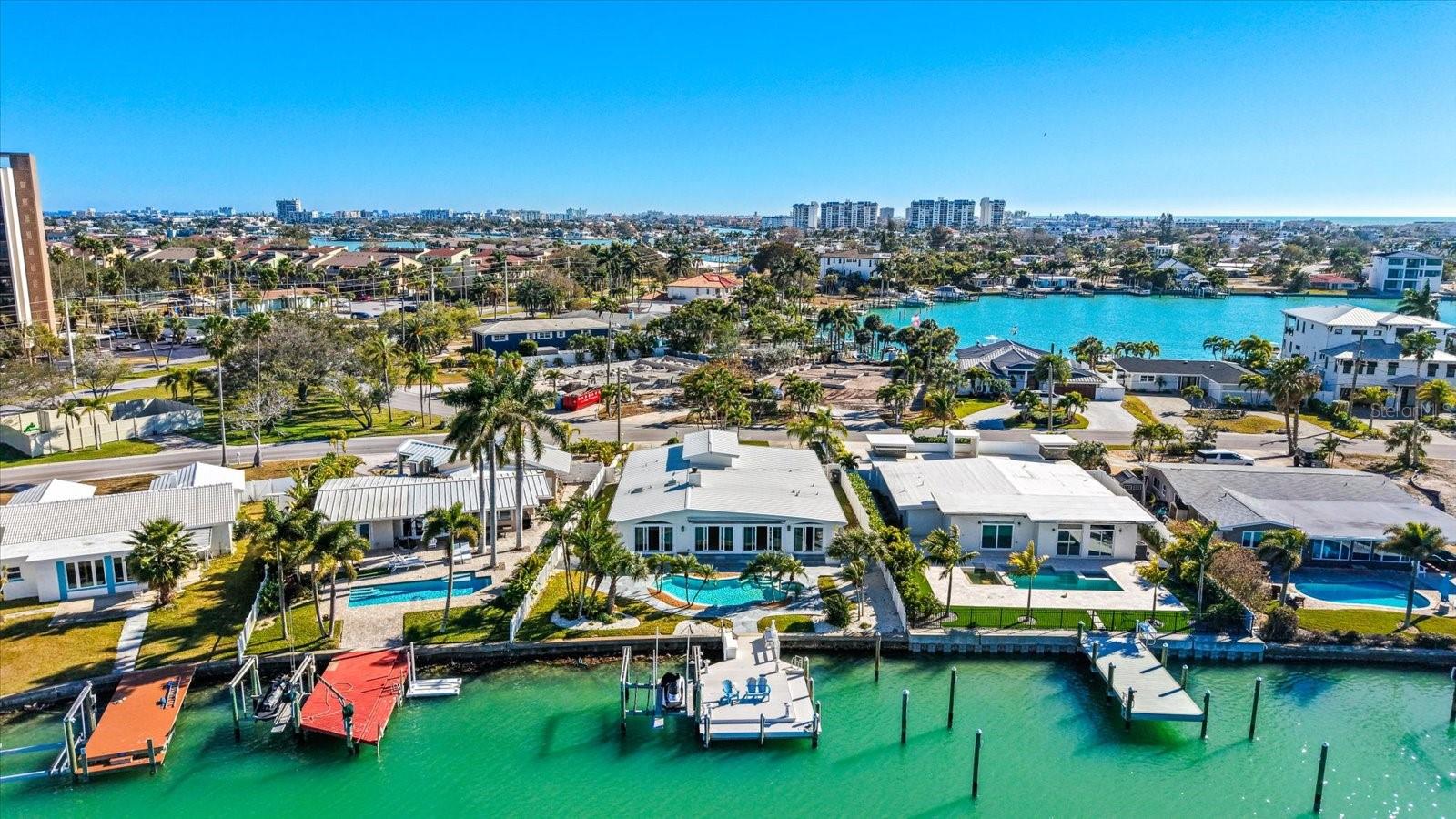 Listing photo id 5 for 24 Dolphin Drive