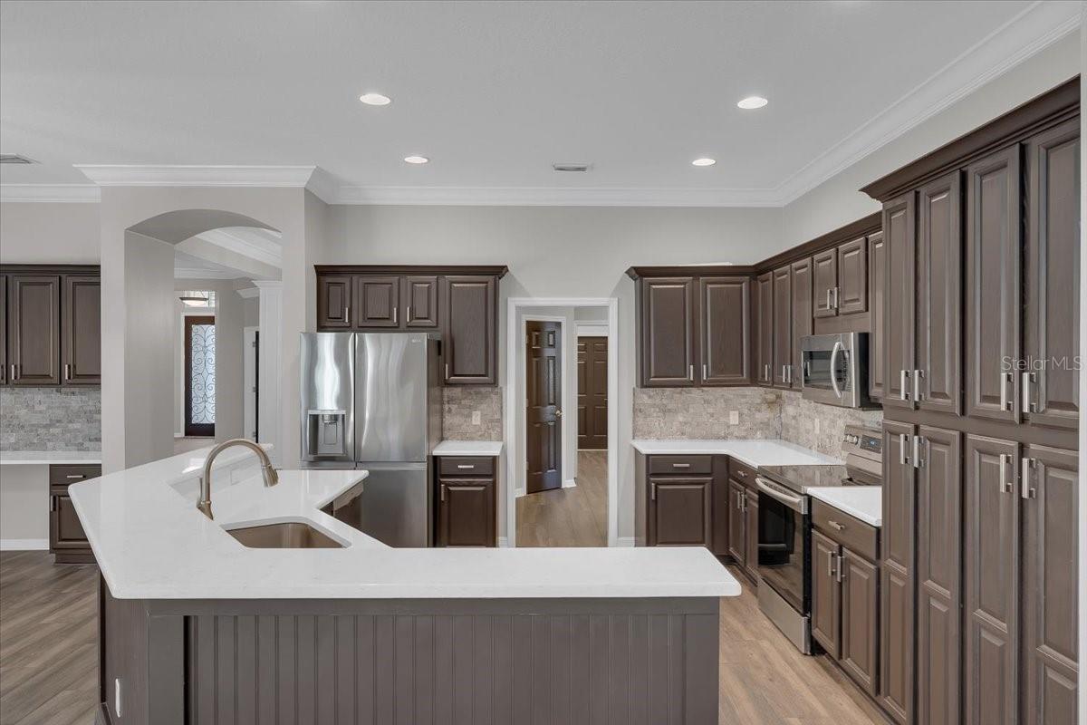 Image 10 of 41 For 6020 Audubon Manor Boulevard