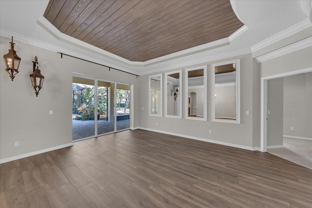 Image 6 of 41 For 6020 Audubon Manor Boulevard