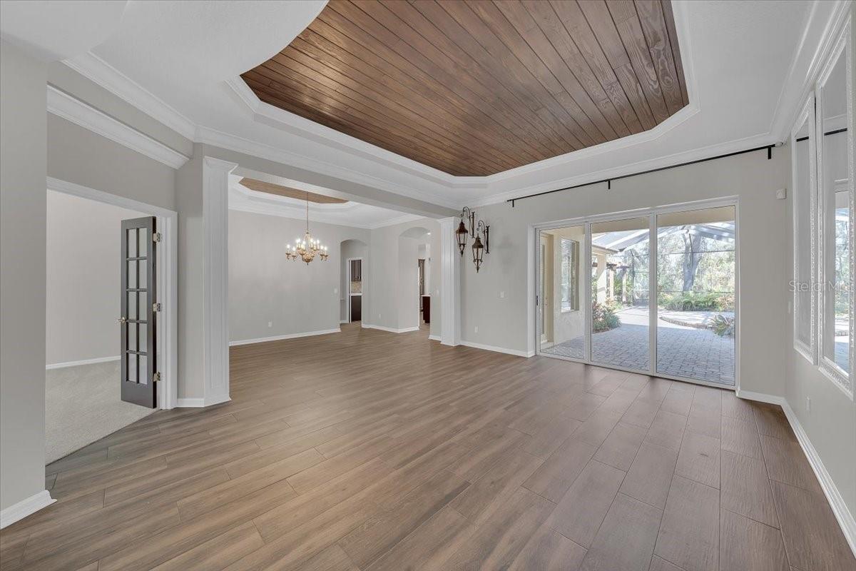 Image 7 of 41 For 6020 Audubon Manor Boulevard