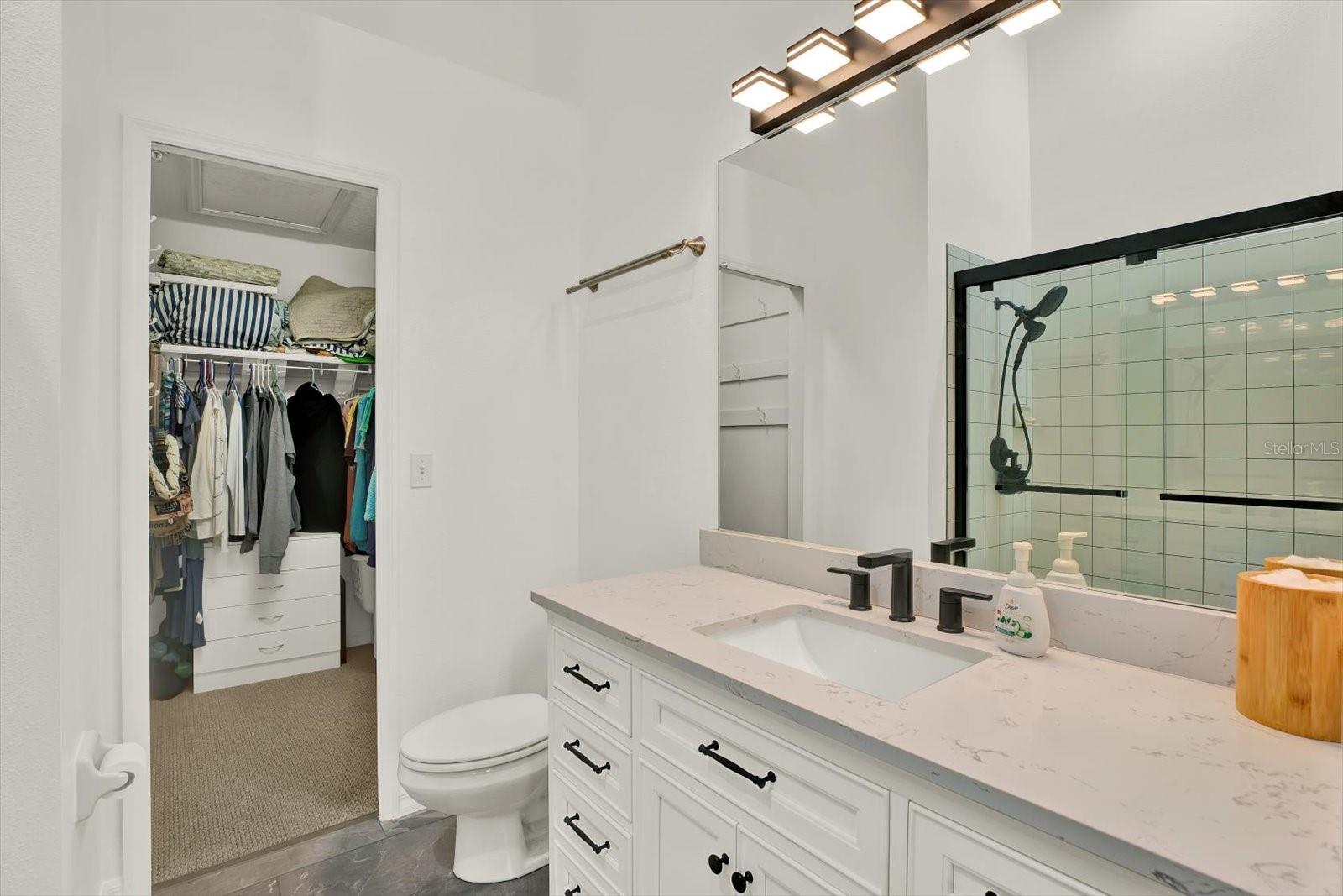 Image 13 of 36 For 11162 Kapok Grand Circle