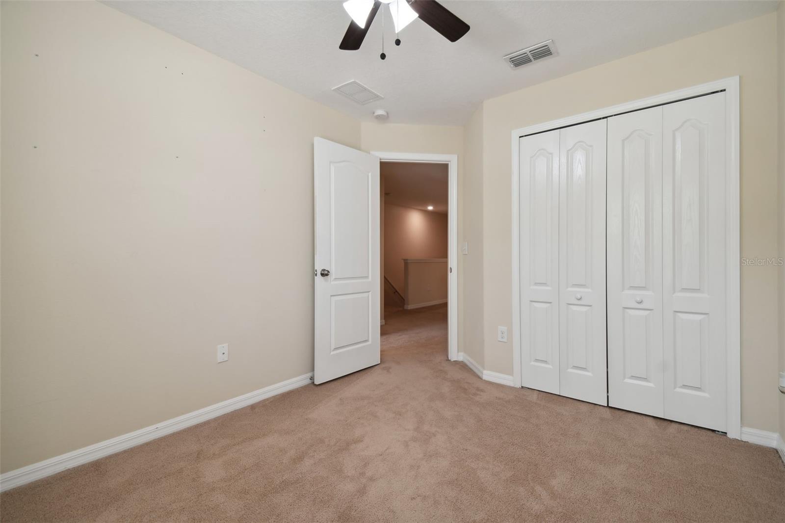 Image 29 of 43 For 11981 Greengate Drive