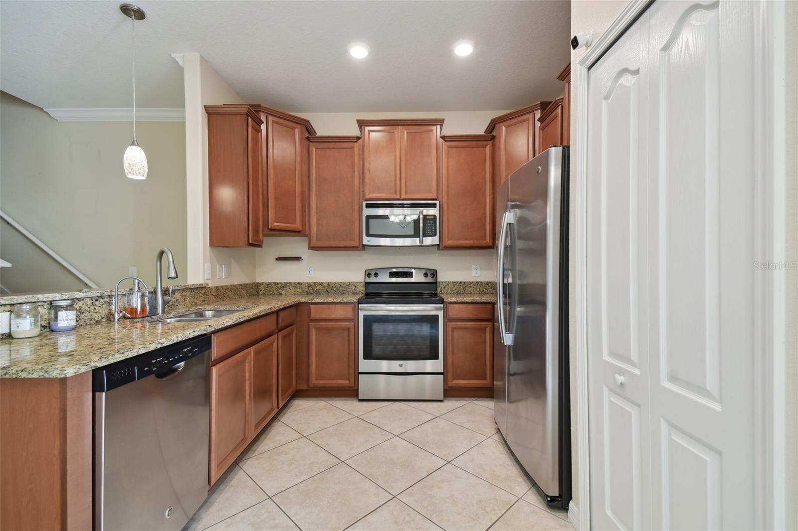 Image 7 of 43 For 11981 Greengate Drive