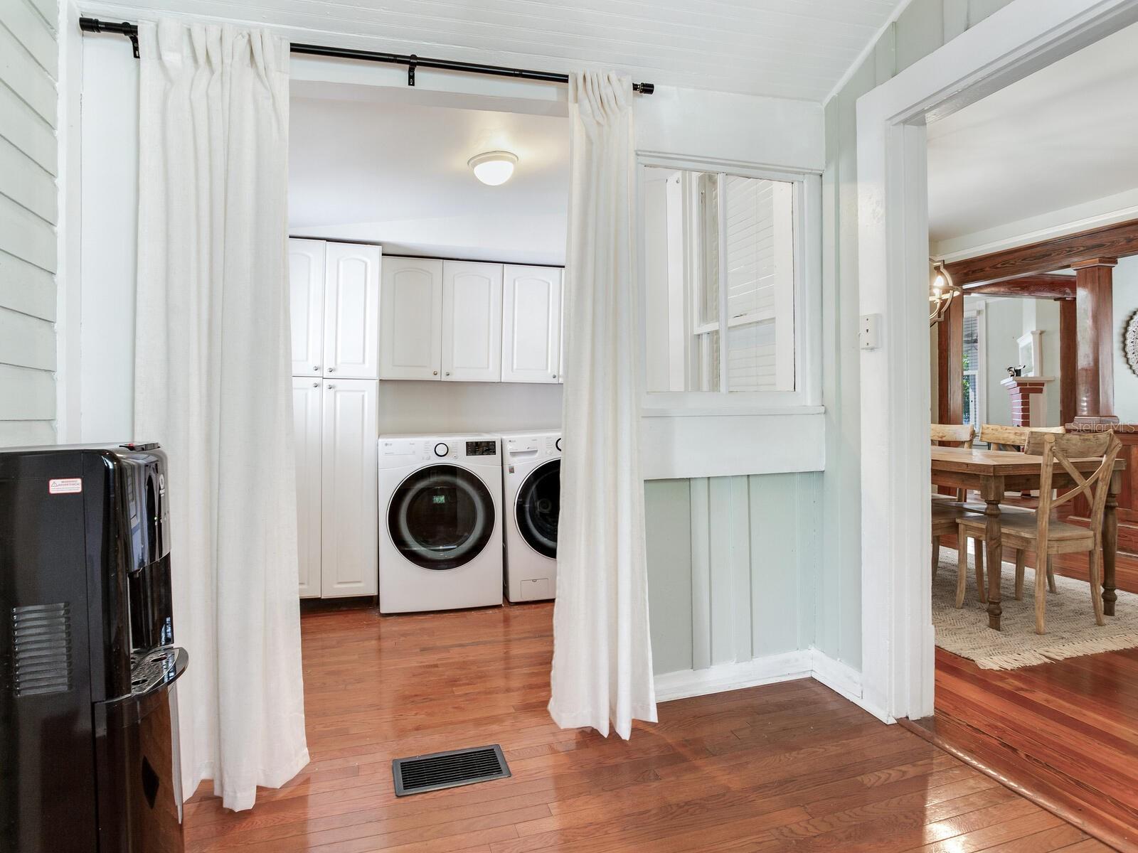 Image 21 of 79 For 210 Grosse Avenue