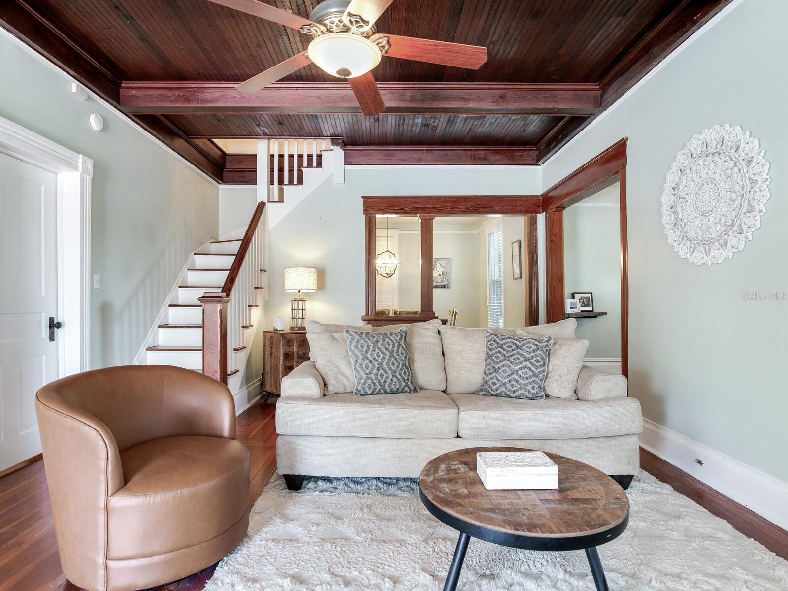 Image 3 of 79 For 210 Grosse Avenue