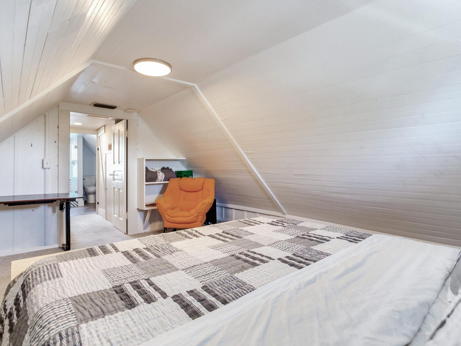 Image 33 of 79 For 210 Grosse Avenue