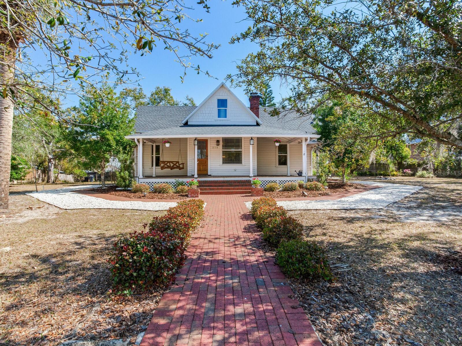 Image 59 of 79 For 210 Grosse Avenue