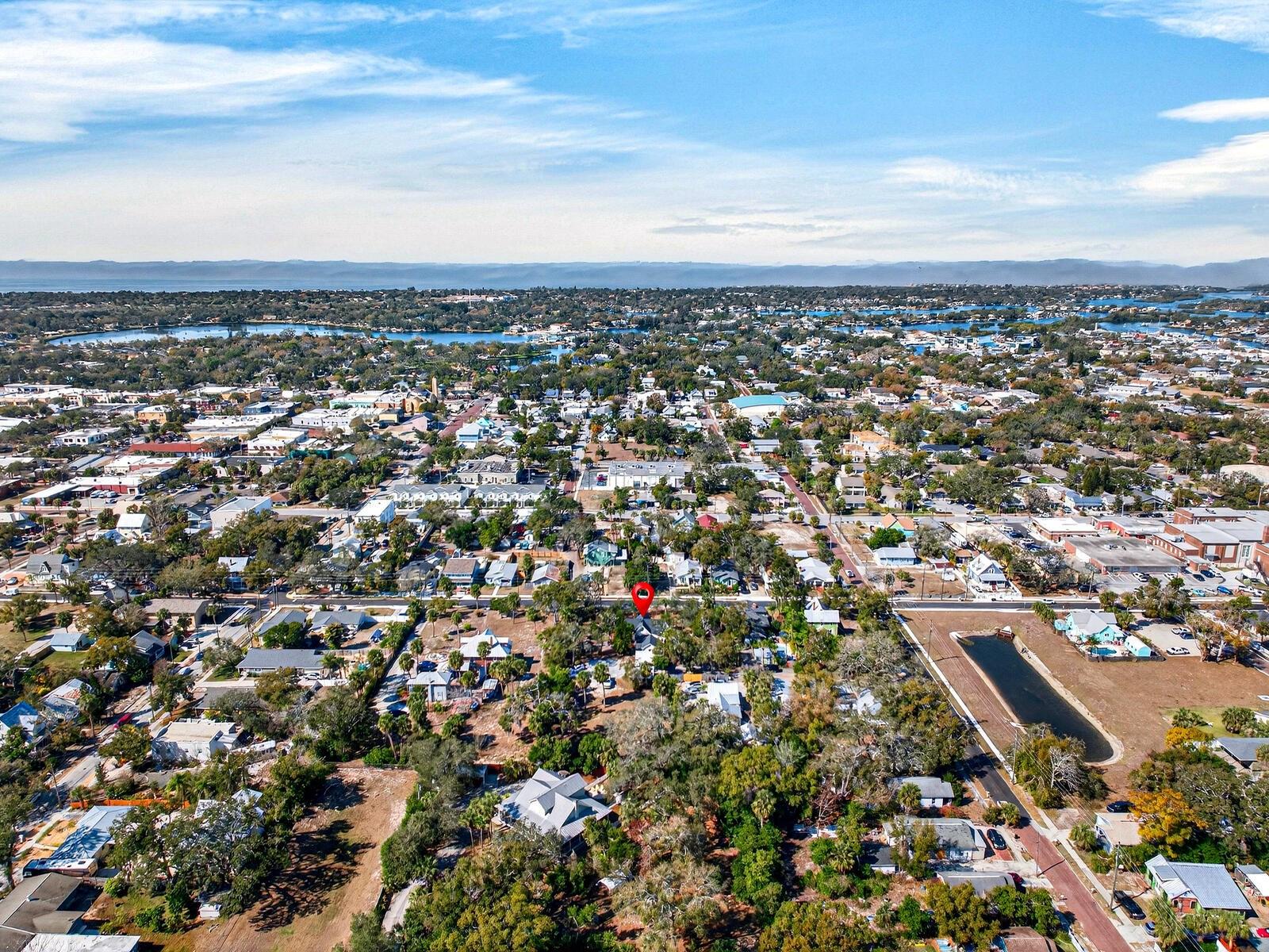 Image 70 of 79 For 210 Grosse Avenue