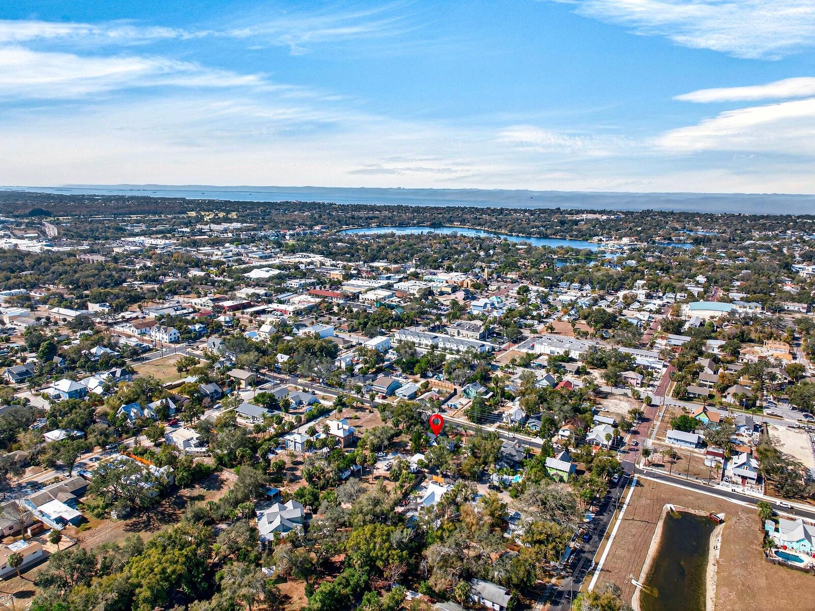 Image 71 of 79 For 210 Grosse Avenue