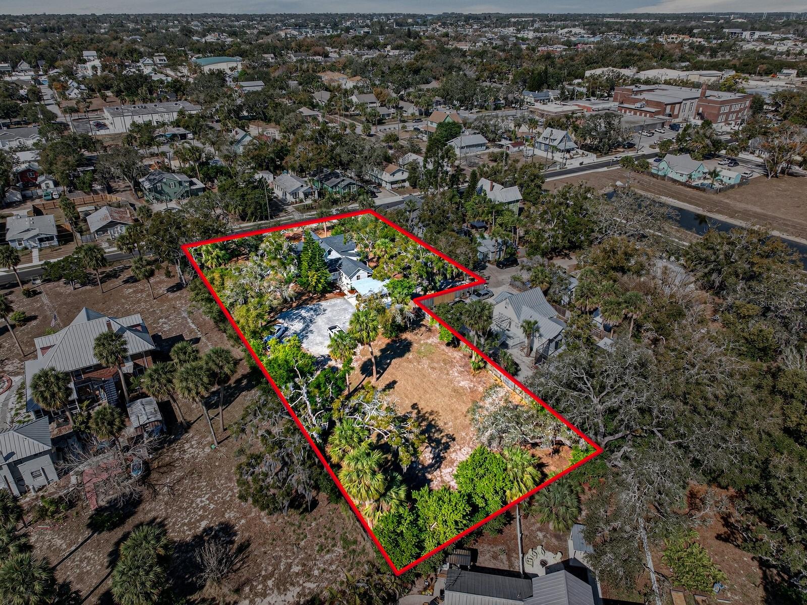 Image 75 of 79 For 210 Grosse Avenue