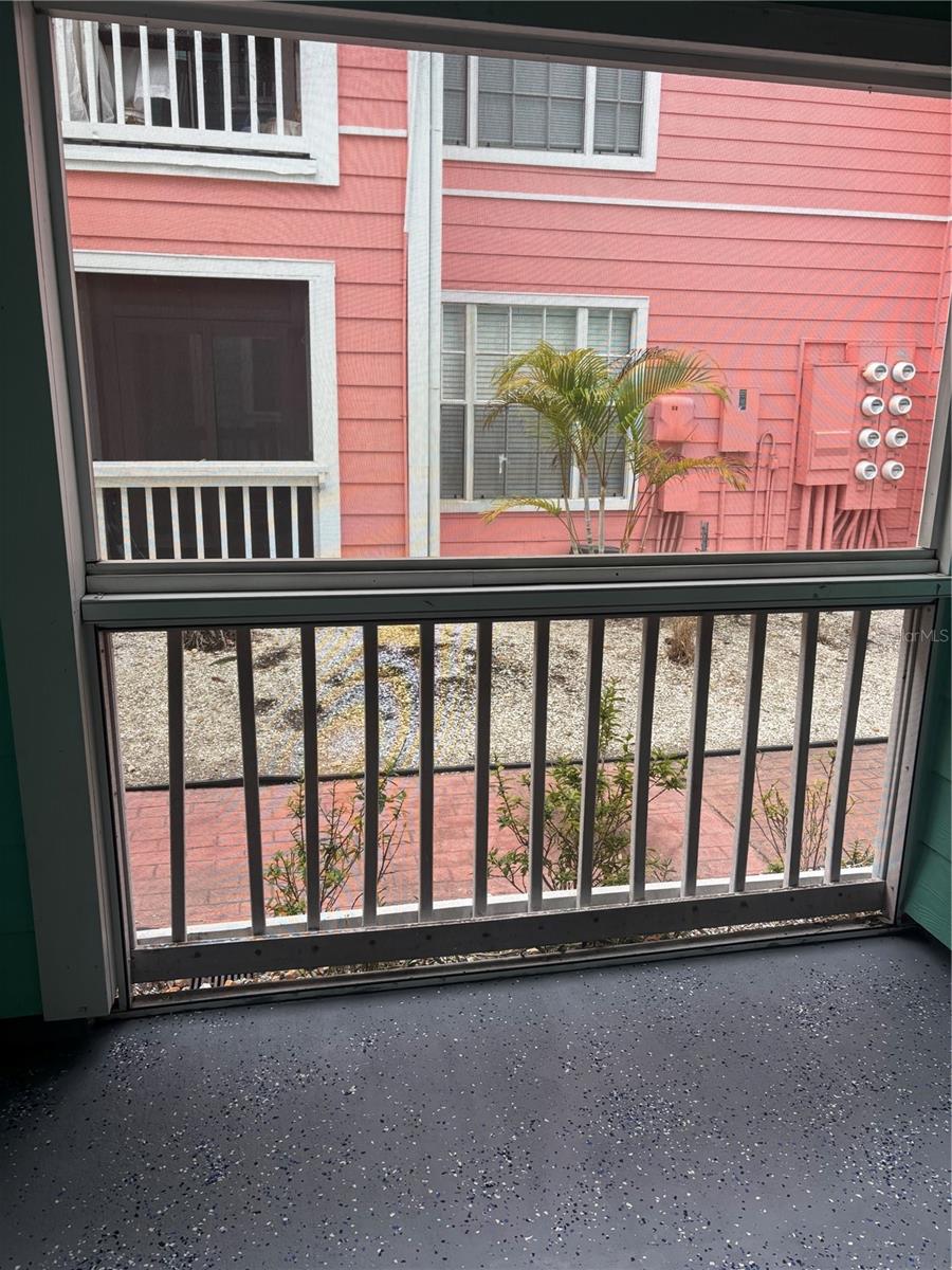 Image 12 of 12 For 3002 Cleveland Street B4