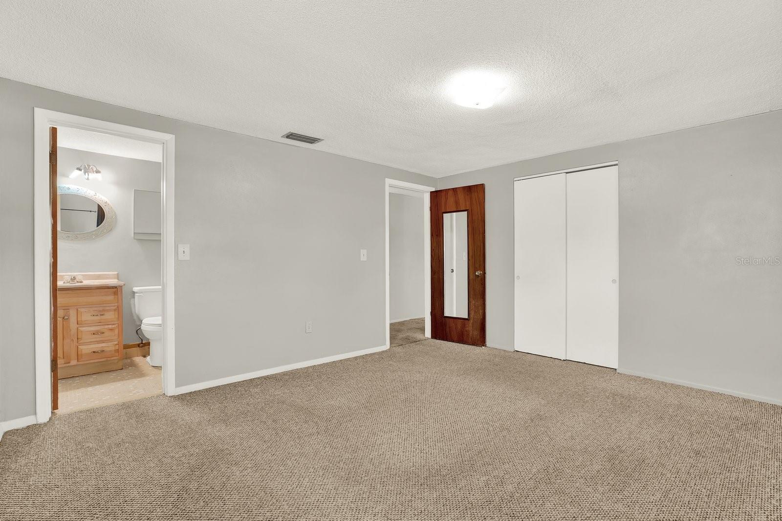 Image 10 of 18 For 11100 Tyler Drive