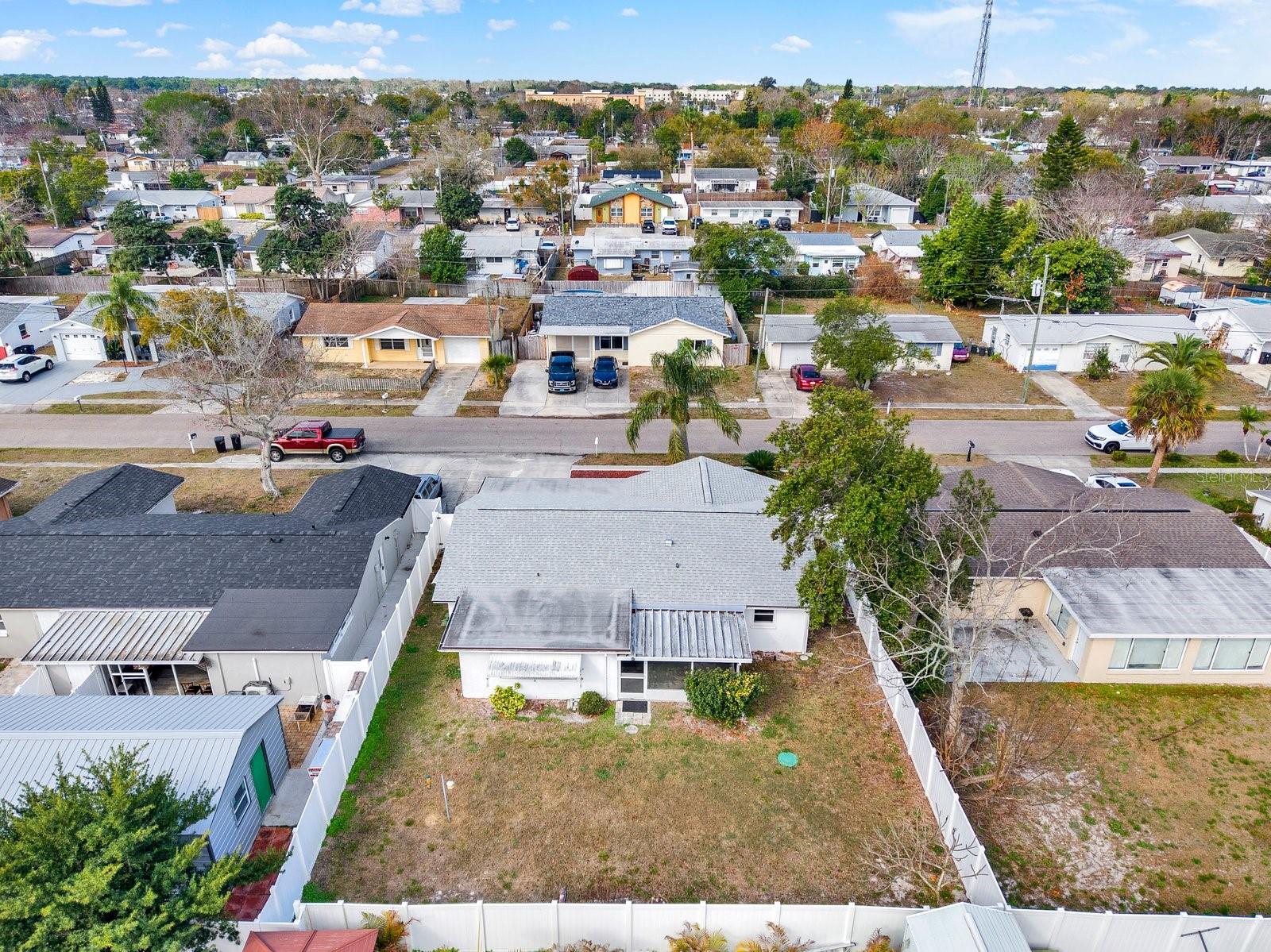 Image 16 of 18 For 11100 Tyler Drive