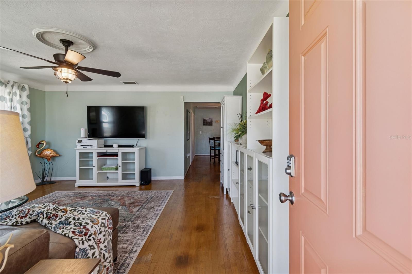 Image 11 of 63 For 5300 6th Street S