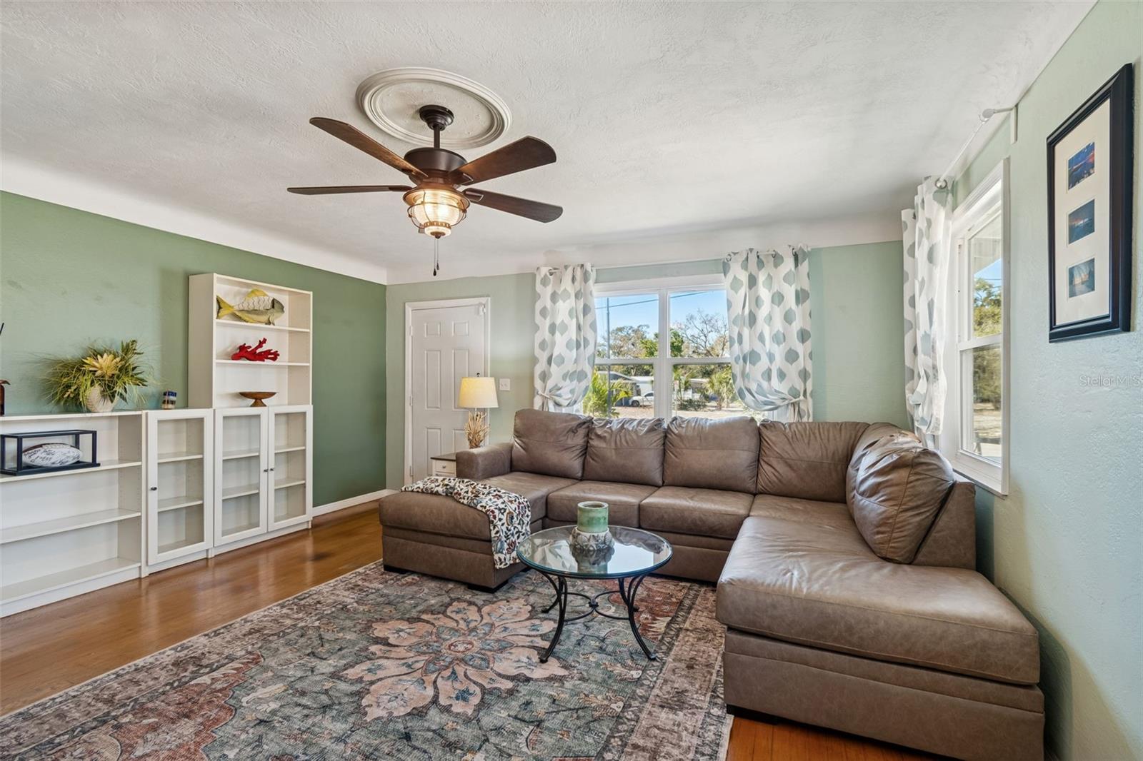 Image 15 of 63 For 5300 6th Street S