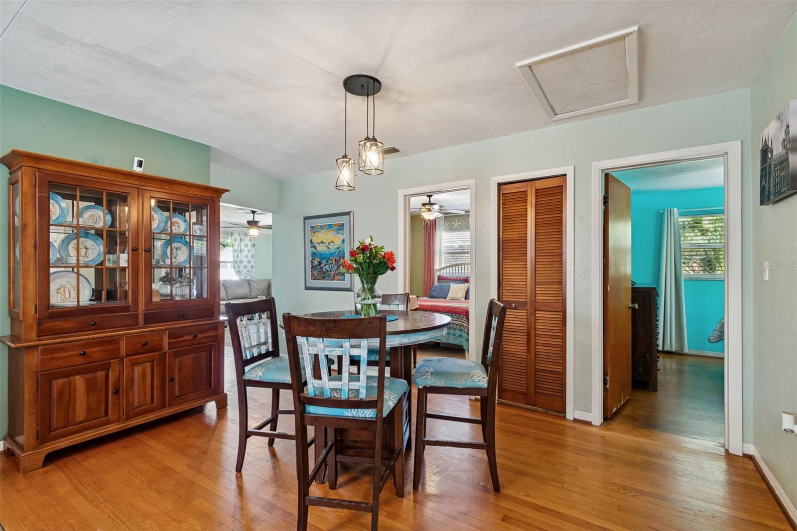 Image 19 of 63 For 5300 6th Street S