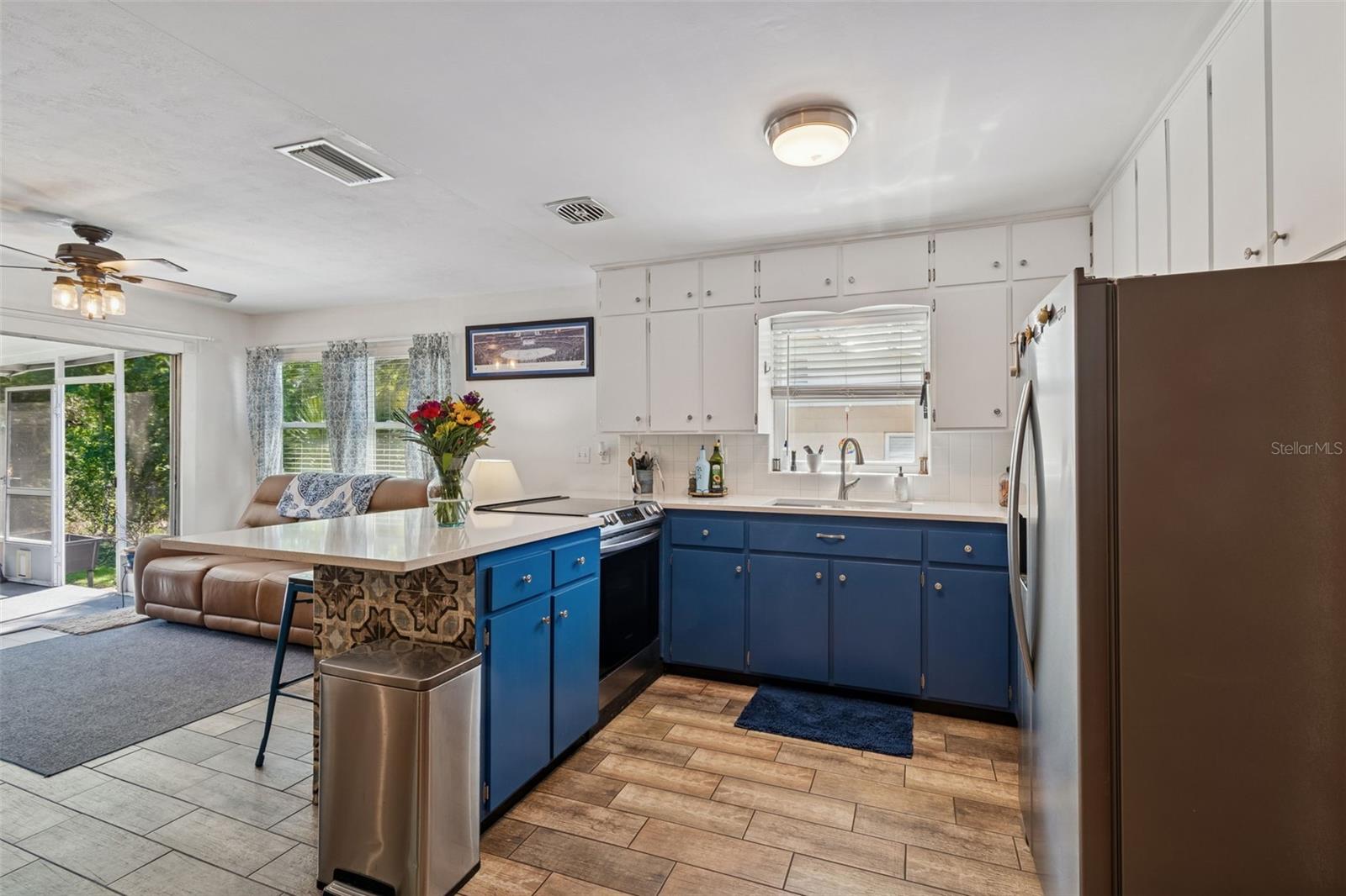 Image 25 of 63 For 5300 6th Street S