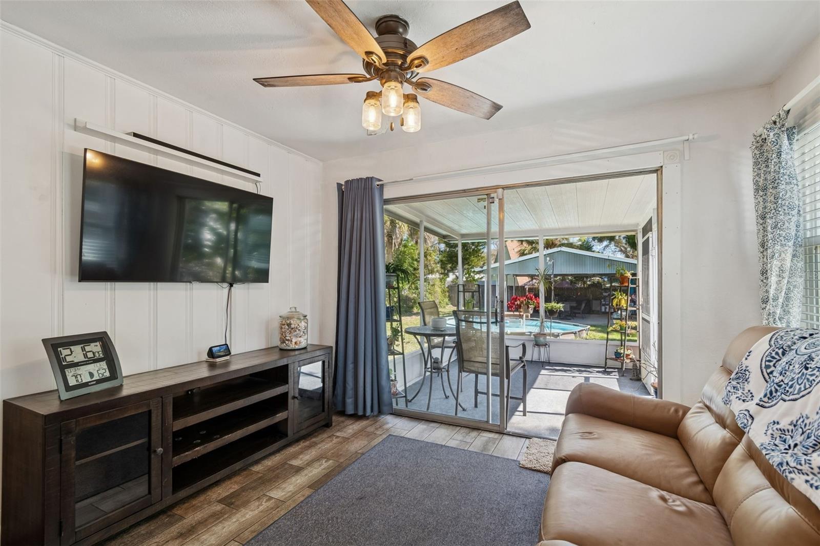 Image 29 of 63 For 5300 6th Street S