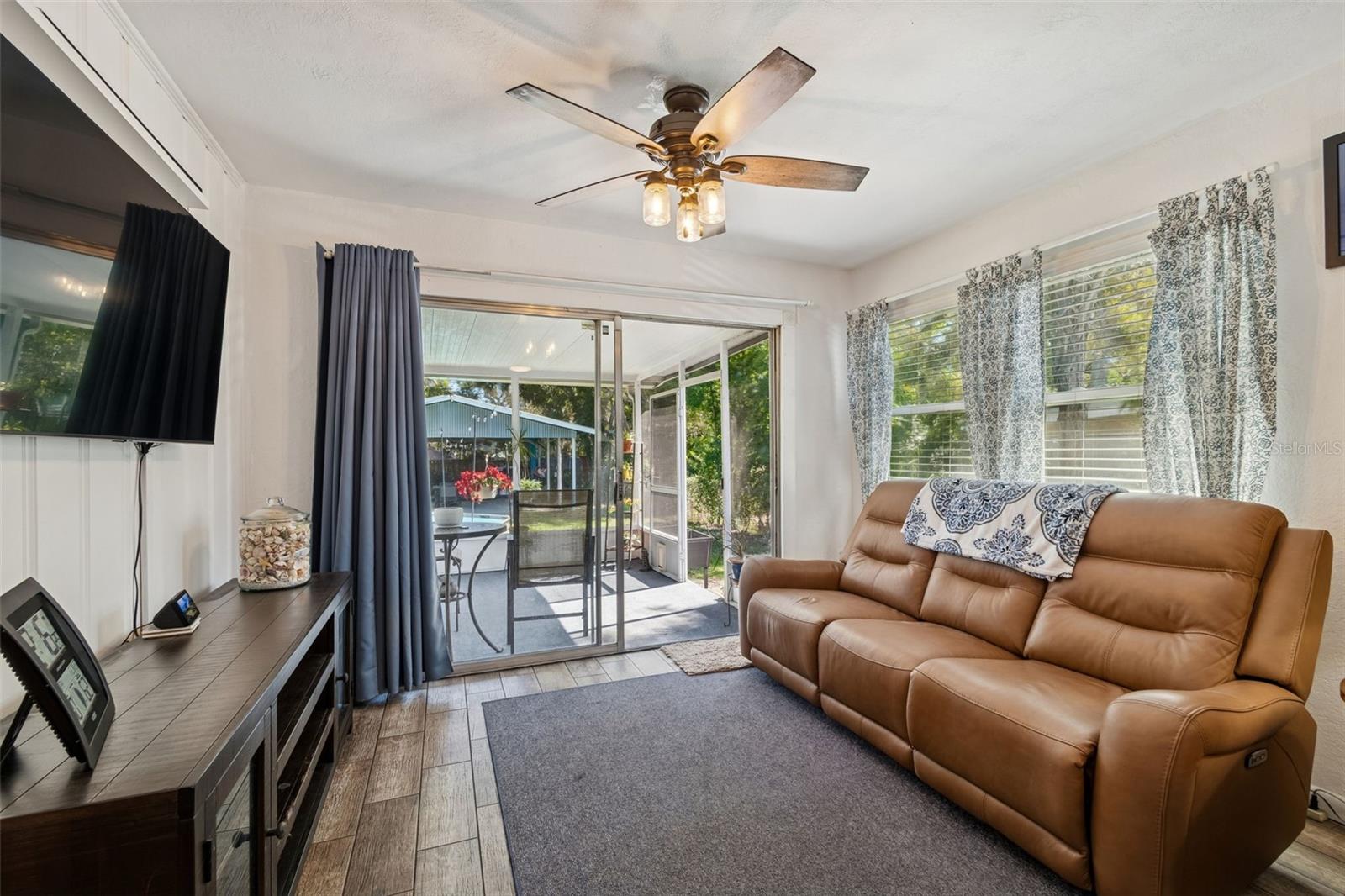 Image 30 of 63 For 5300 6th Street S