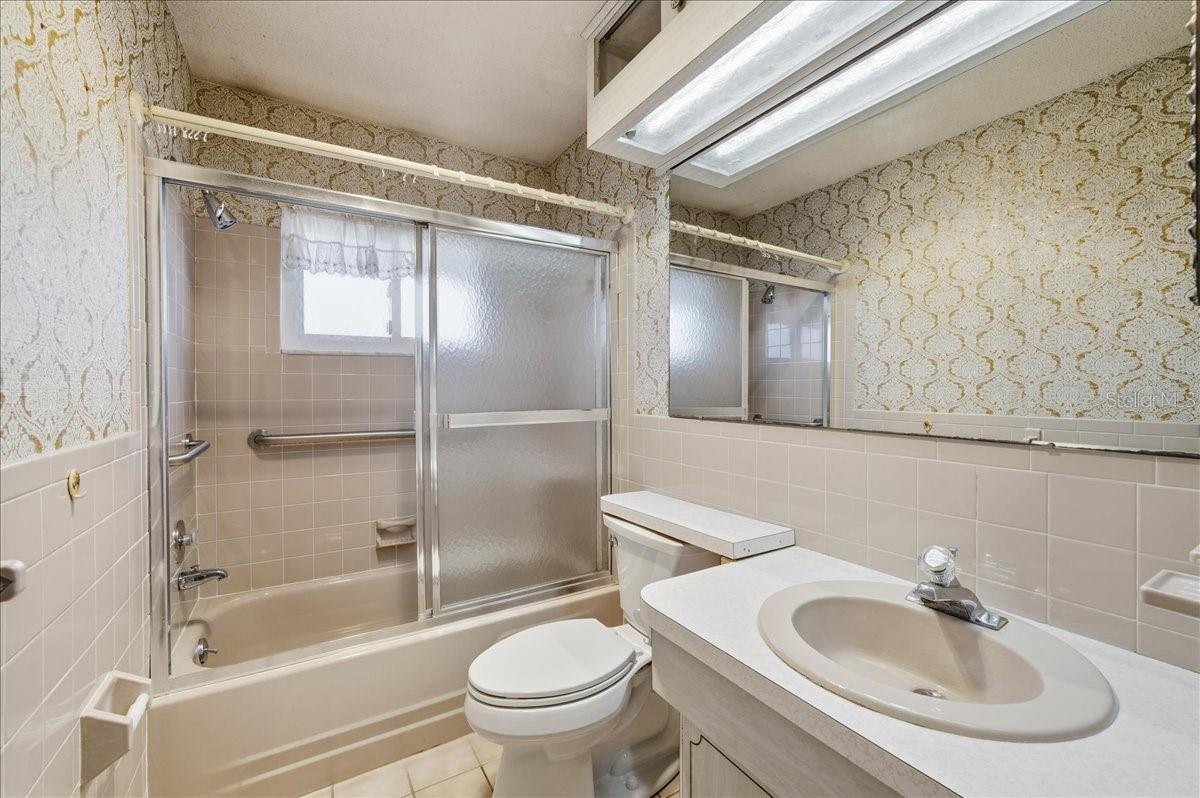 Image 23 of 38 For 10197 44th Street N