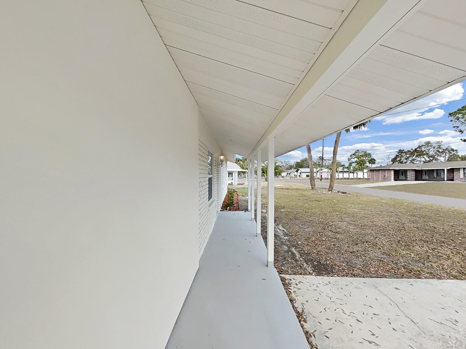 Listing photo id 22 for 4928 Shetland Avenue