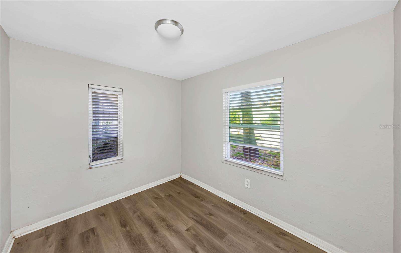 Image 16 of 20 For 4139 26th Street N