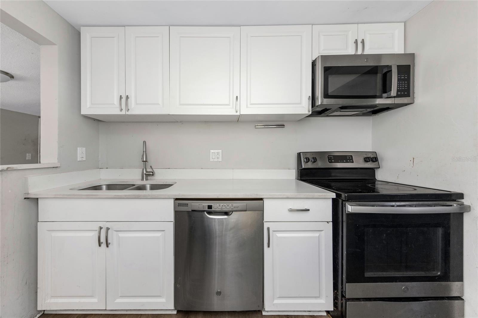 Image 8 of 20 For 4139 26th Street N