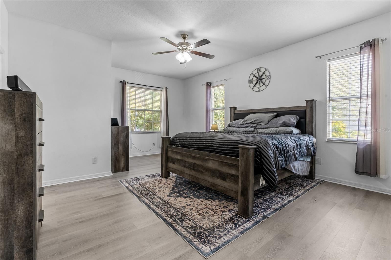 Image 23 of 40 For 4068 Alan Drive