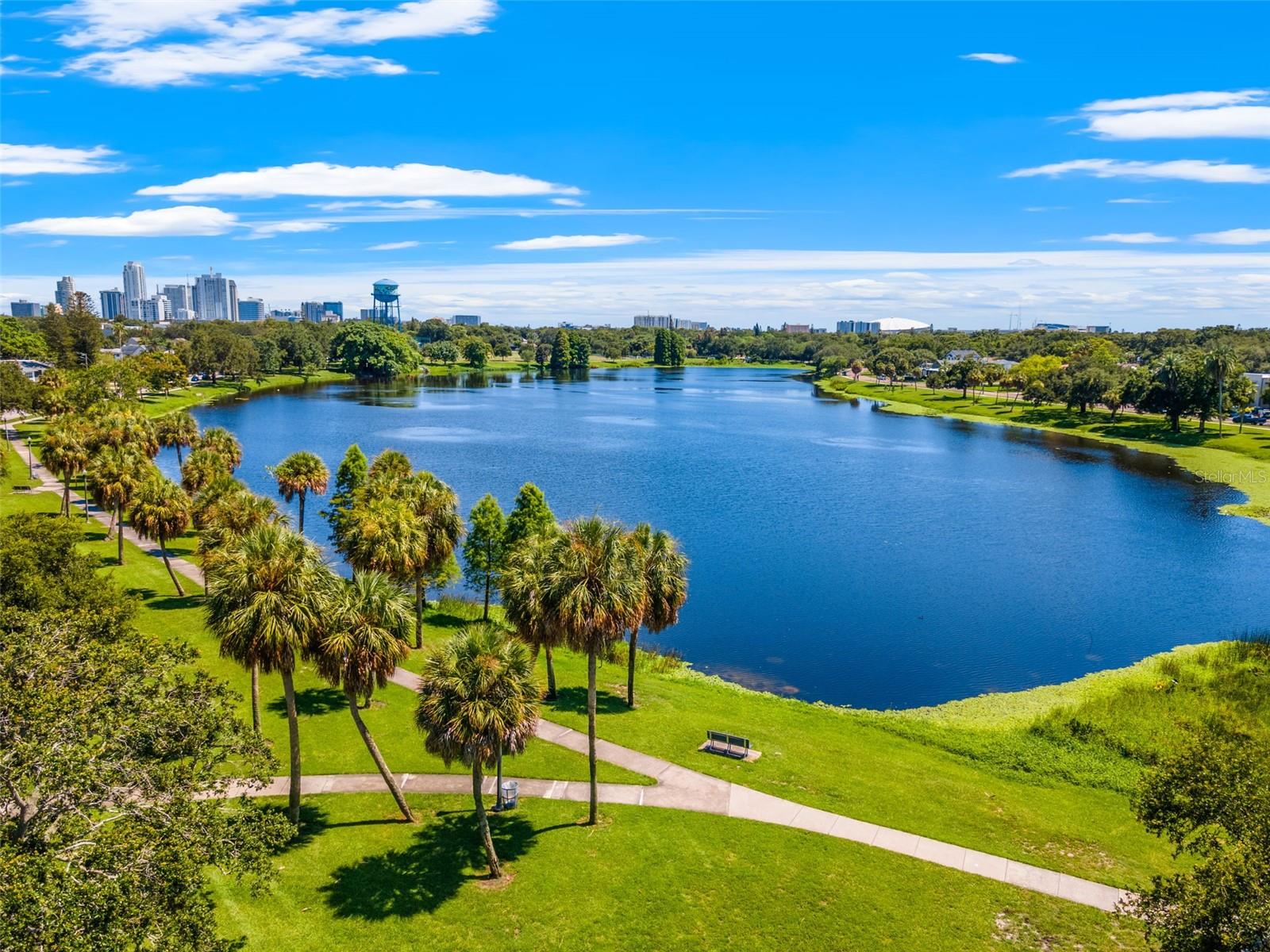 Image 35 of 41 For 611 24th Avenue N