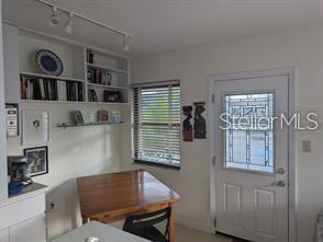 Image 3 of 10 For 145 10th Avenue N 9