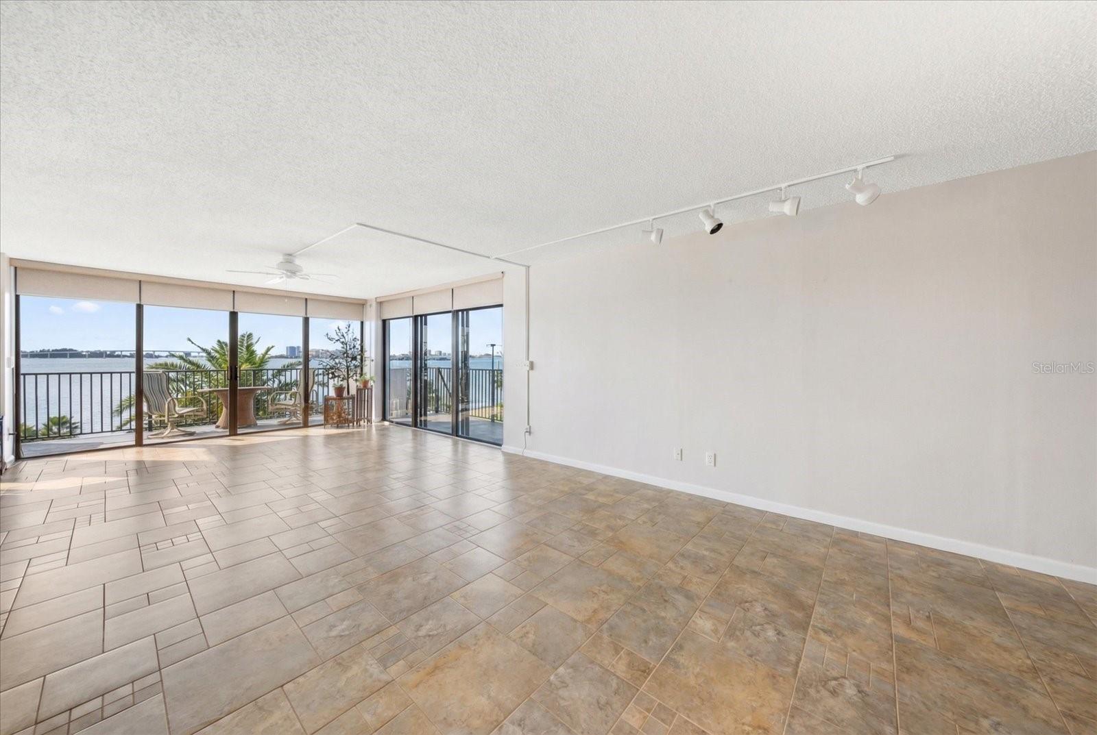 Image 11 of 41 For 80 Rogers Street 2a