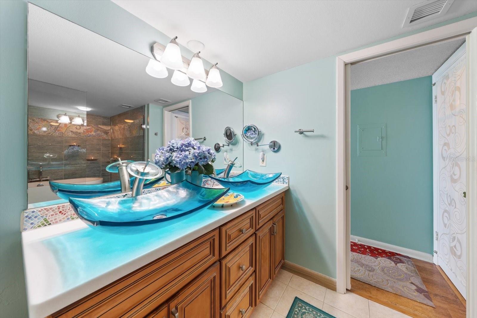 Image 17 of 41 For 80 Rogers Street 2a